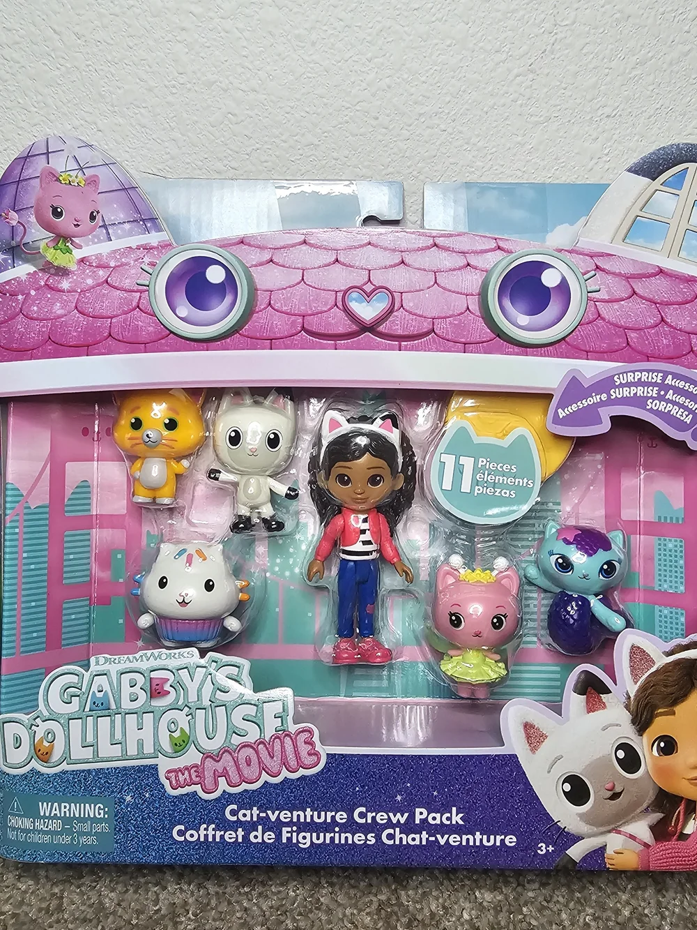 Gabby’s Dollhouse Cat-Venture Crew Pack – Pink Playset with Figures